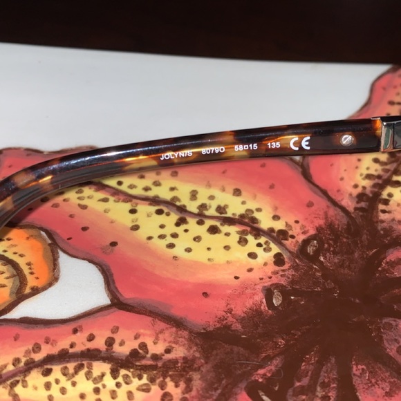 Kate Spade Collection - Picture 8 of 8